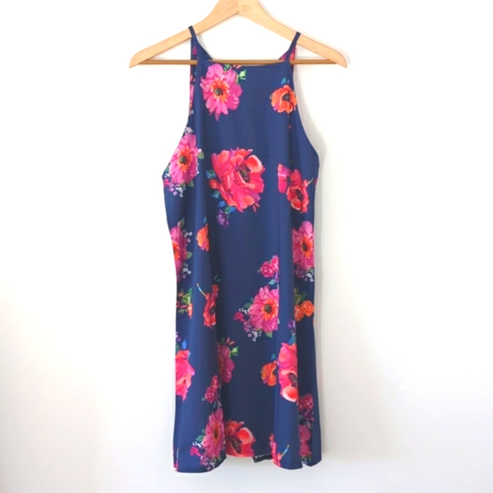 🌿FLORAL MINI DRESS🌿